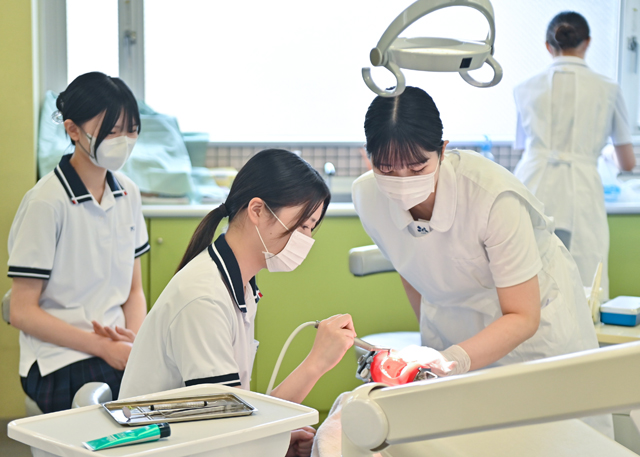 スクールライフ・6 ~ 10月 体験入学・夜間 第 2回 午後 7時からの開催なので社会人の方におススメ!